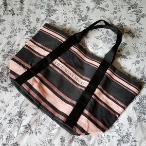 Victoria secret duffle bag